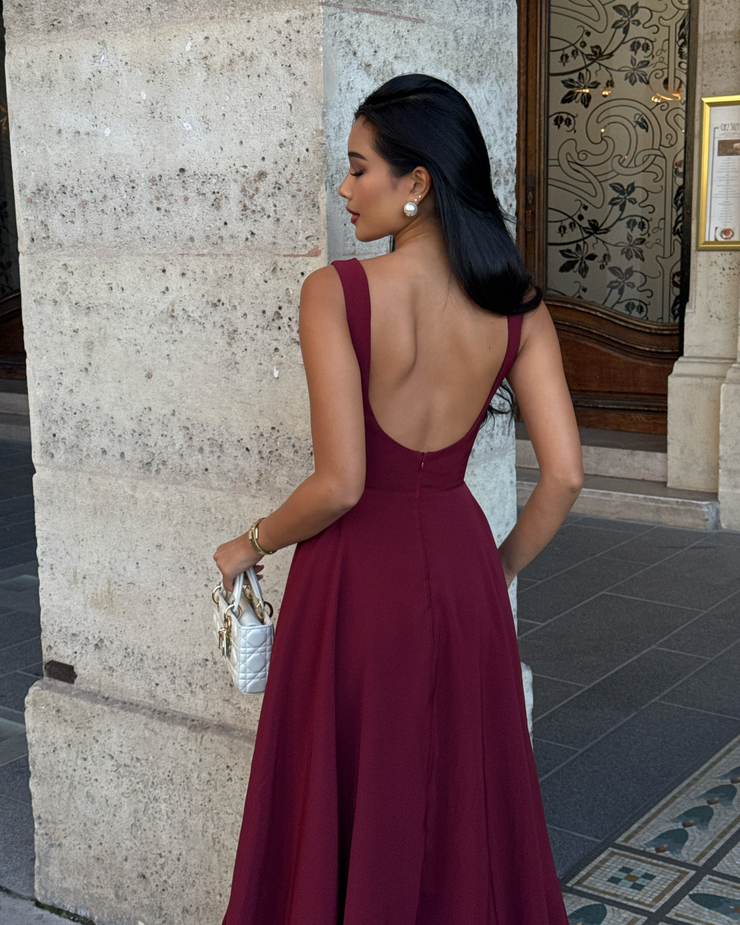The Diana Midi Dress in wine red LA RIVIERA STORE The Diana Midi Dress in wine red LA RIVIERA STORE